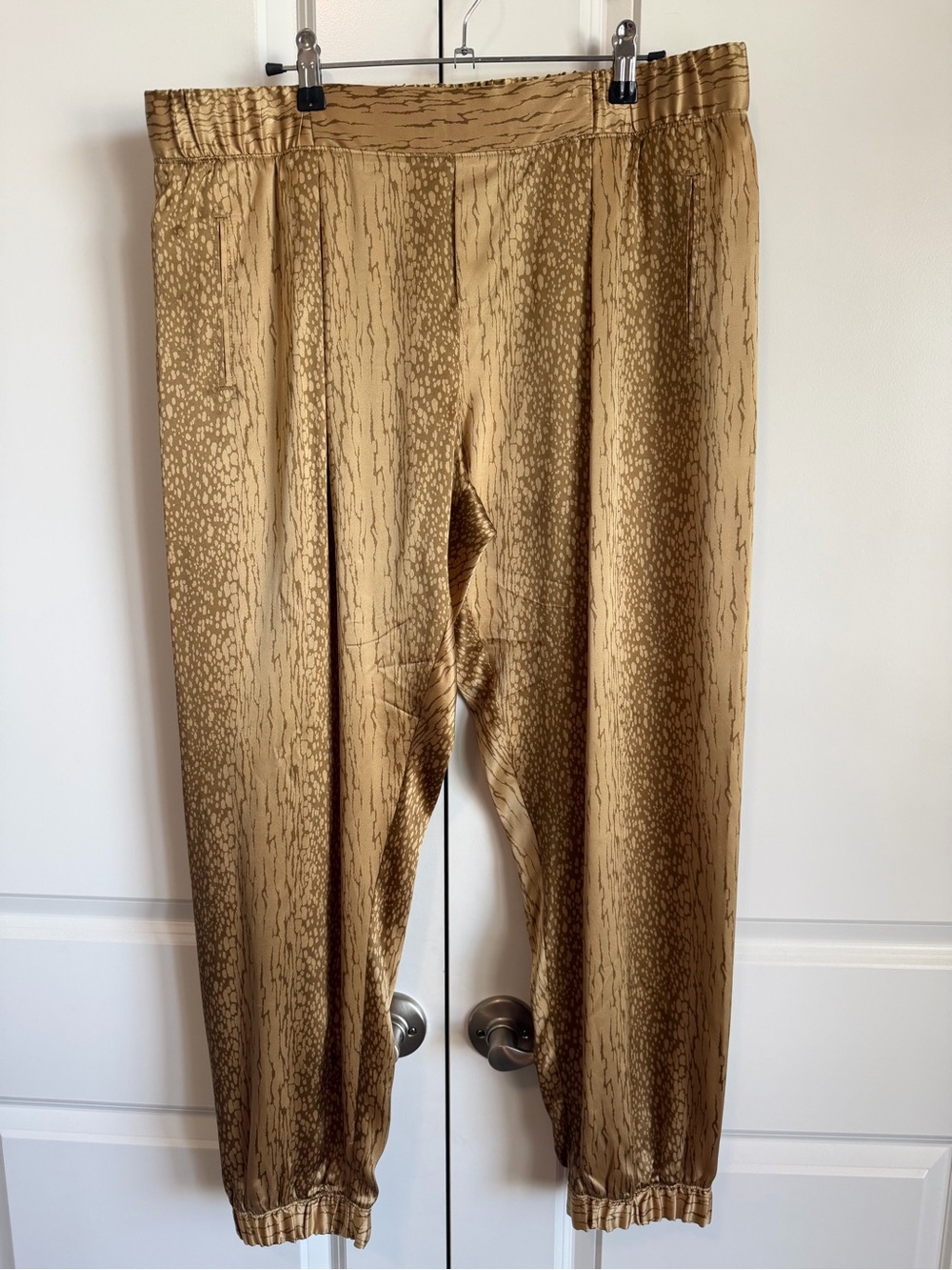 ATM 100% silk charmeuse jogger pants